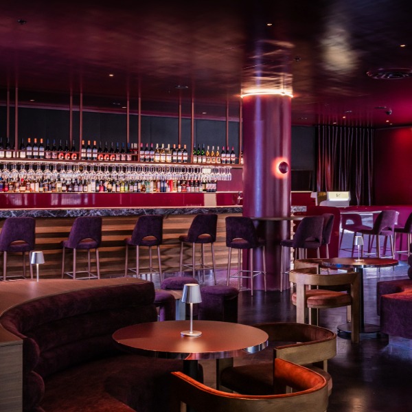 Folio (Festival Bar) 